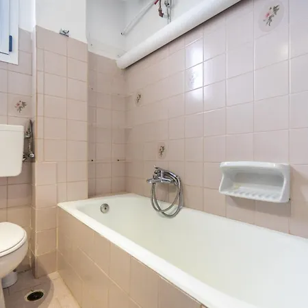 Apartment Lotus 5 Almiros Beach