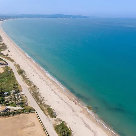 Lotus 5 Almiros Beach